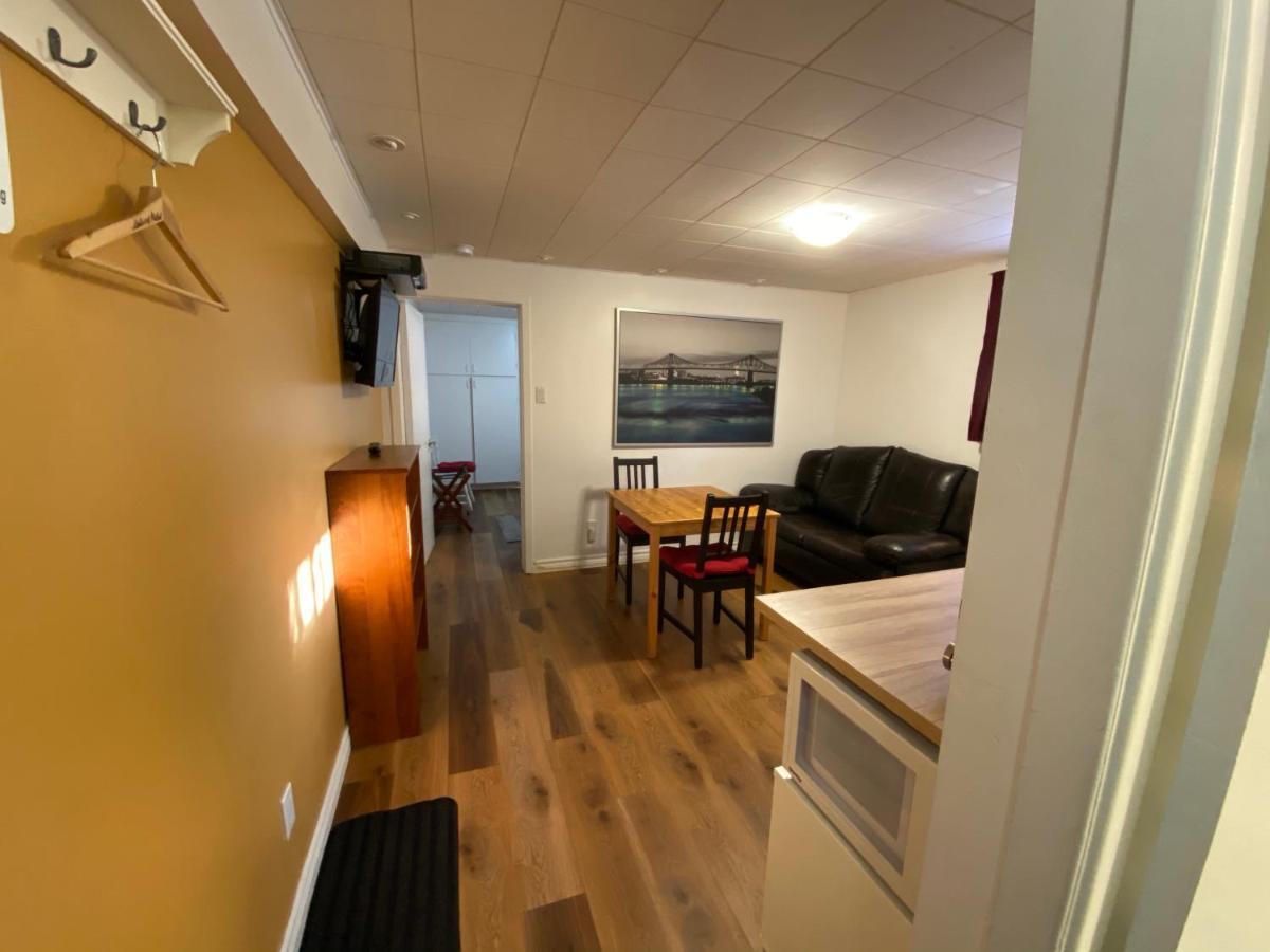 Martine & Michel Appartement Boucherville Buitenkant foto